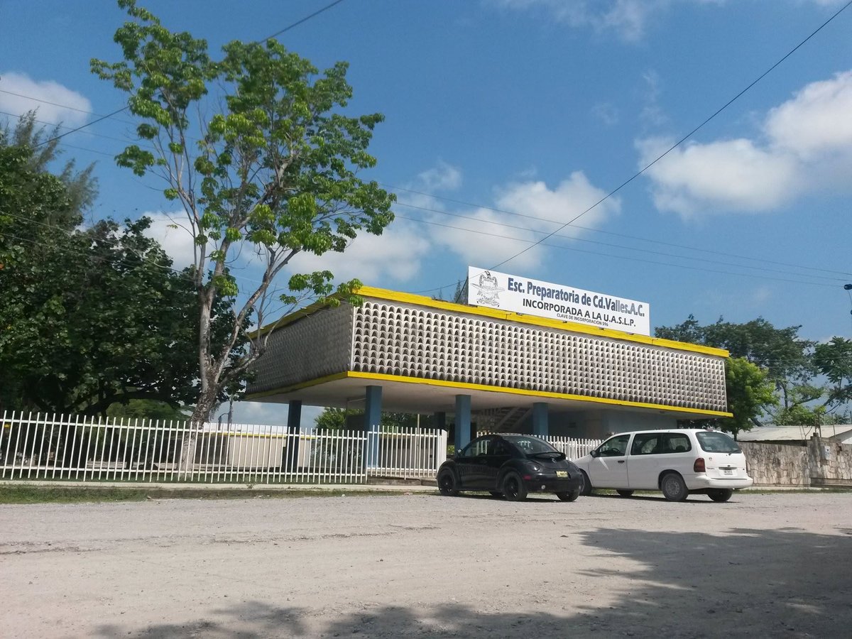 Foto de Preparatoria Valles